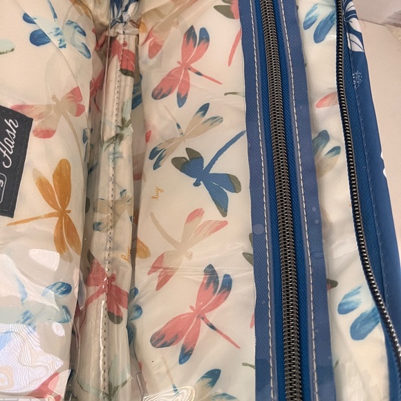 Lug Bag - Flash - Floral Blue Women's Cosmetics Bag - Picture 6 of 6